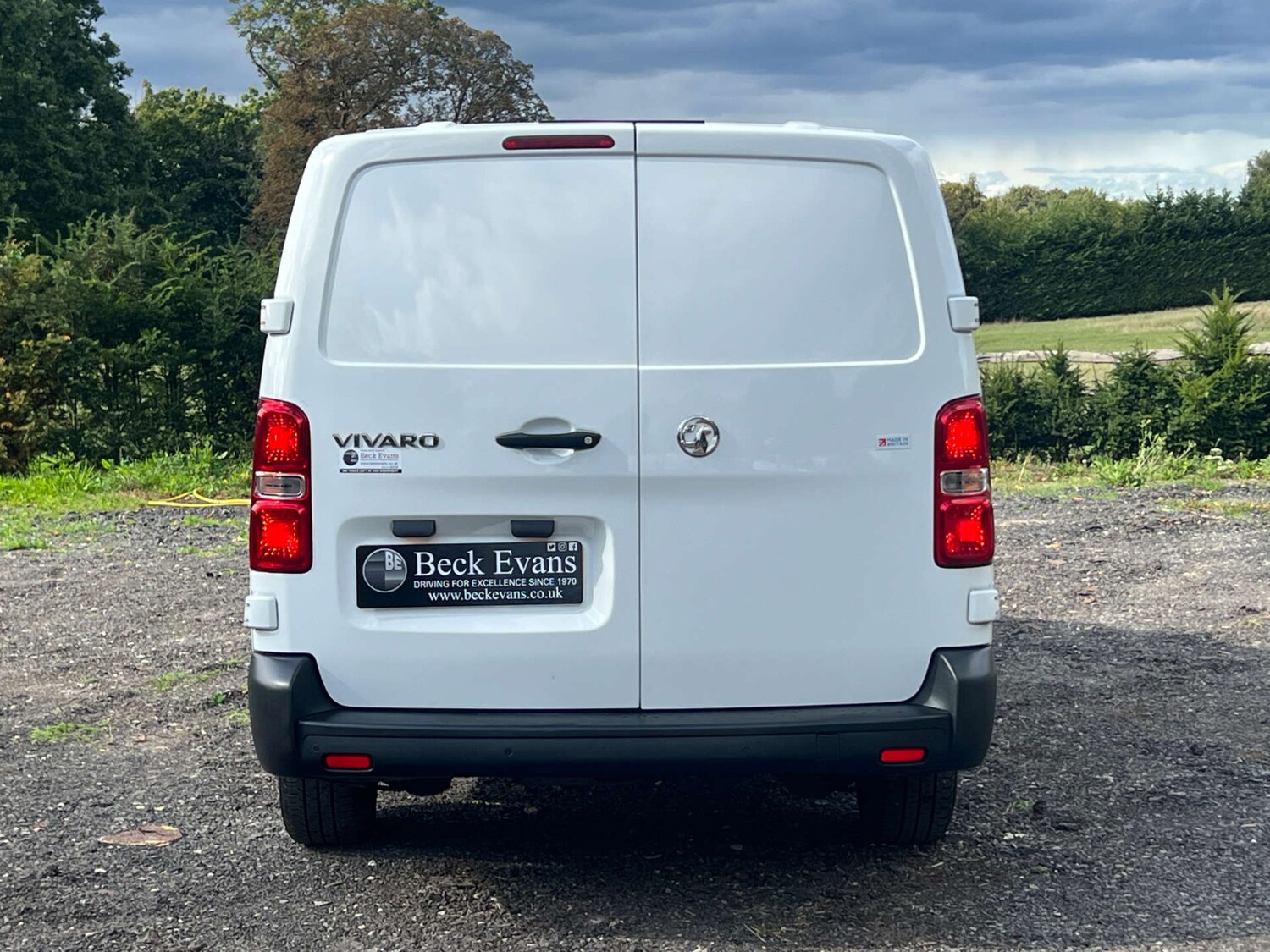 Vehicle 28