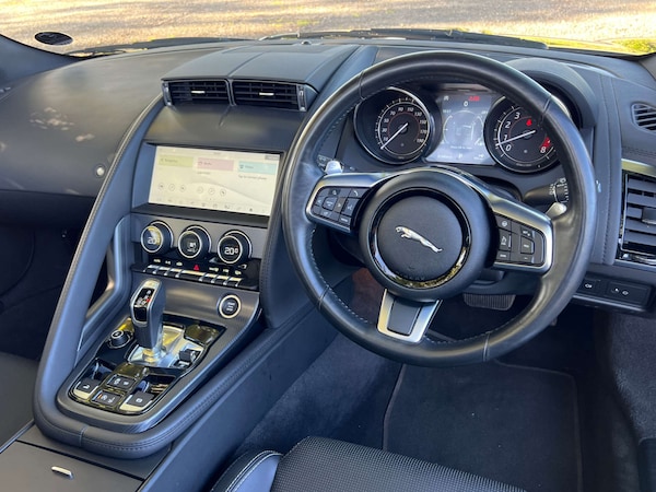 Used Jaguar F-Type 2020 for sale - 76277603: Photo 4