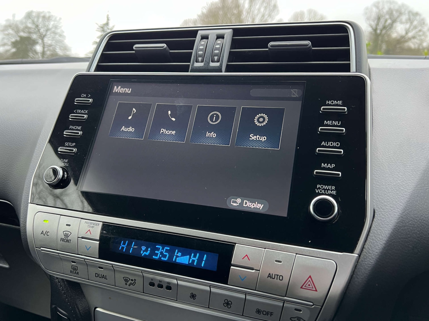 Used Toyota Land Cruiser 2023 for sale - 77227811: Photo 42