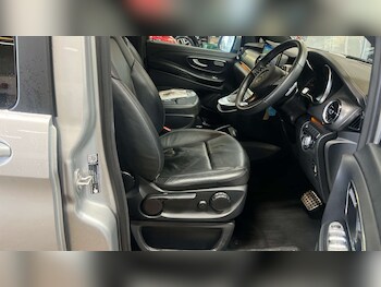 Used Mercedes-Benz V-Class 2024 for sale - 78858905: Photo