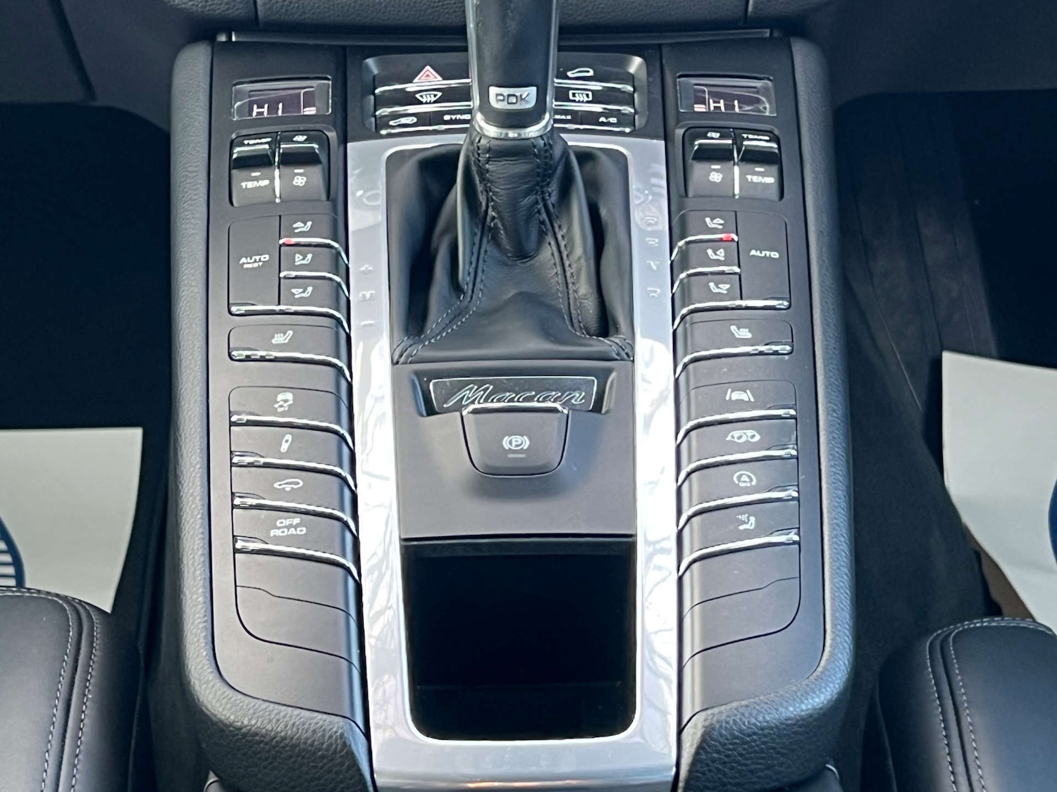 Used Porsche Macan 2020 for sale - 77383419: Photo 44