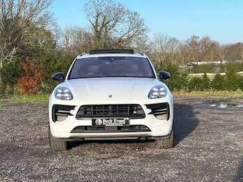 Used Porsche Macan 2020 for sale - 77383419: Photo