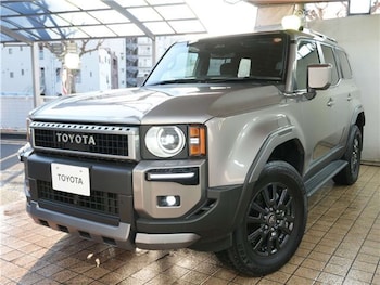 Toyota Land Cruiser feature image