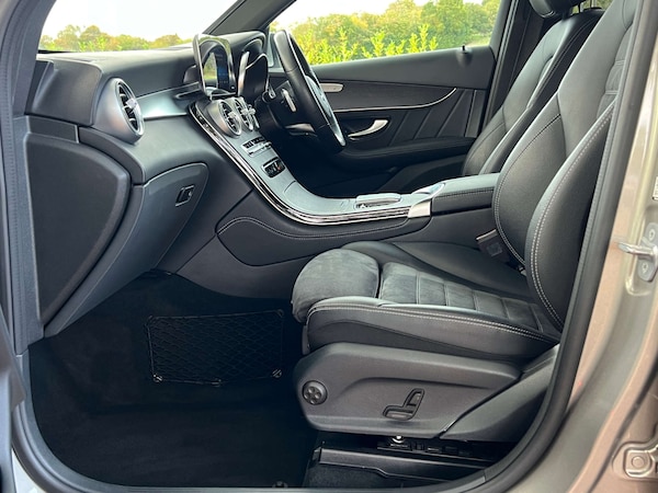 Used Mercedes-Benz GLC 2019 for sale - 76206210: Photo 25