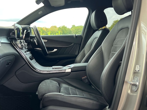 Used Mercedes-Benz GLC 2019 for sale - 76206210: Photo 35