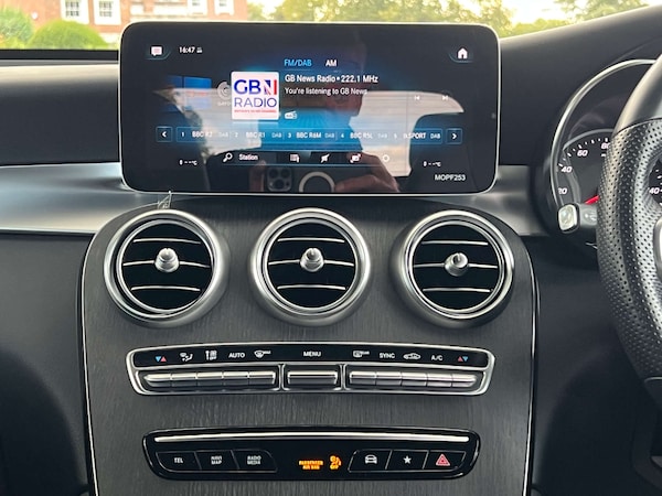 Used Mercedes-Benz GLC 2019 for sale - 76206210: Photo 37