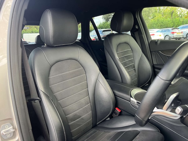 Used Mercedes-Benz GLC 2019 for sale - 76206210: Photo 7