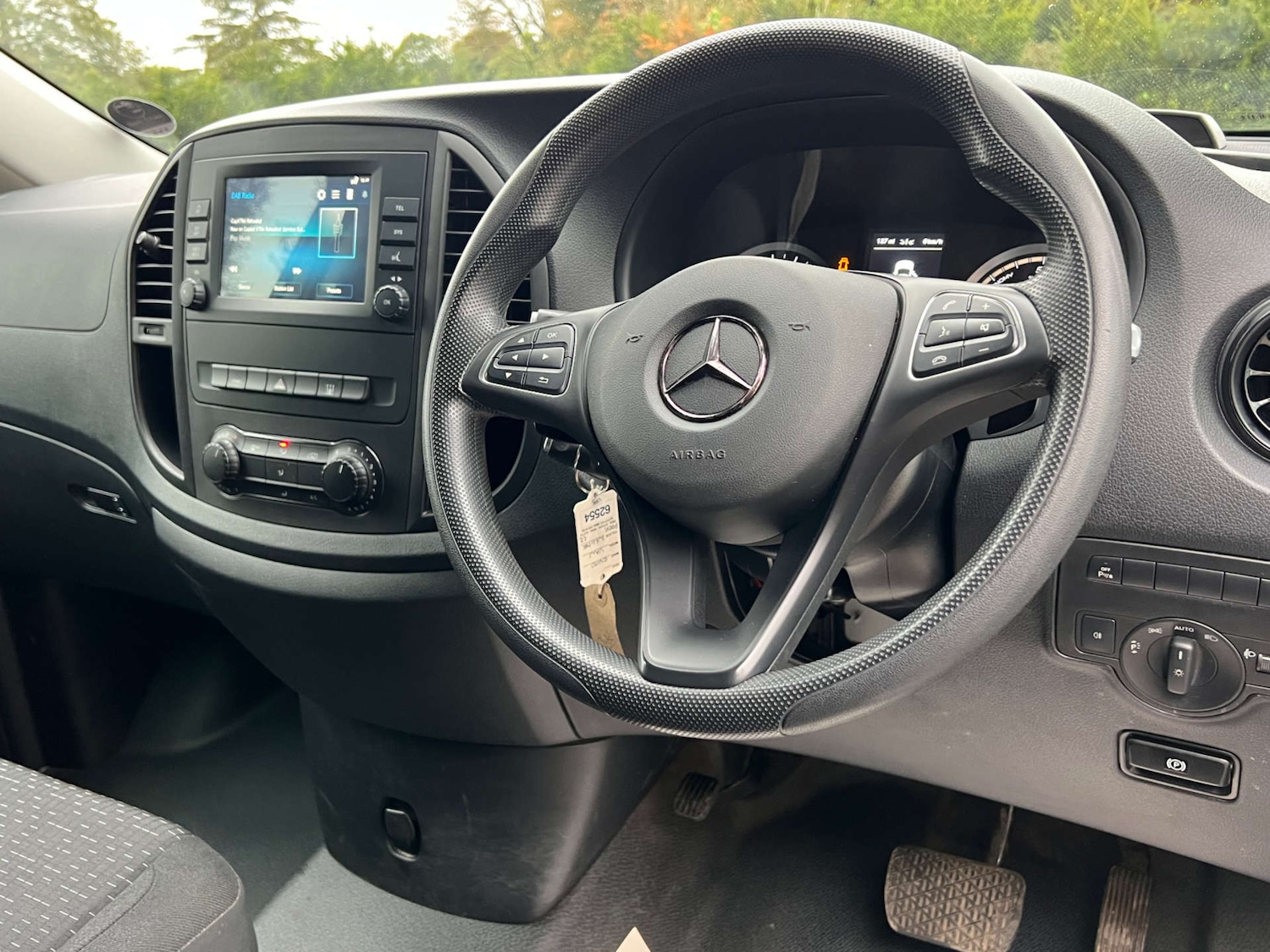 Used Mercedes-Benz Vito 2022 for sale - 76207567: Photo 4