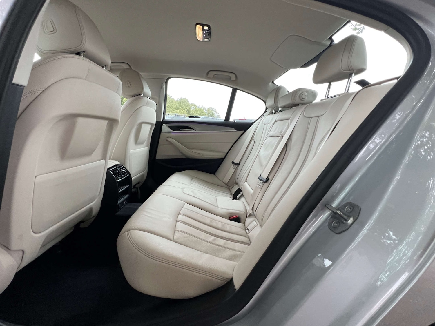 Used BMW 5 Series 2019 for sale - 75923206: Photo 28