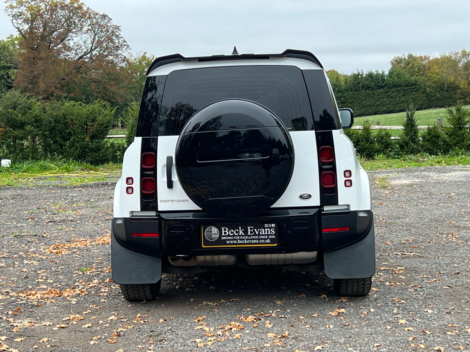 Used Land Rover Defender 2021 for sale - 76262646: Photo 25