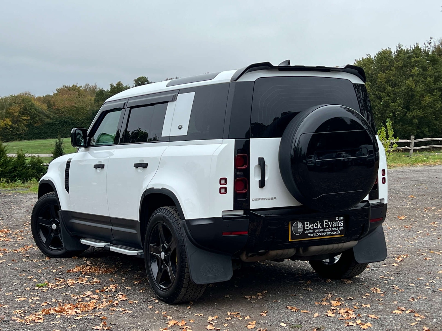 Used Land Rover Defender 2021 for sale - 76262646: Photo 29