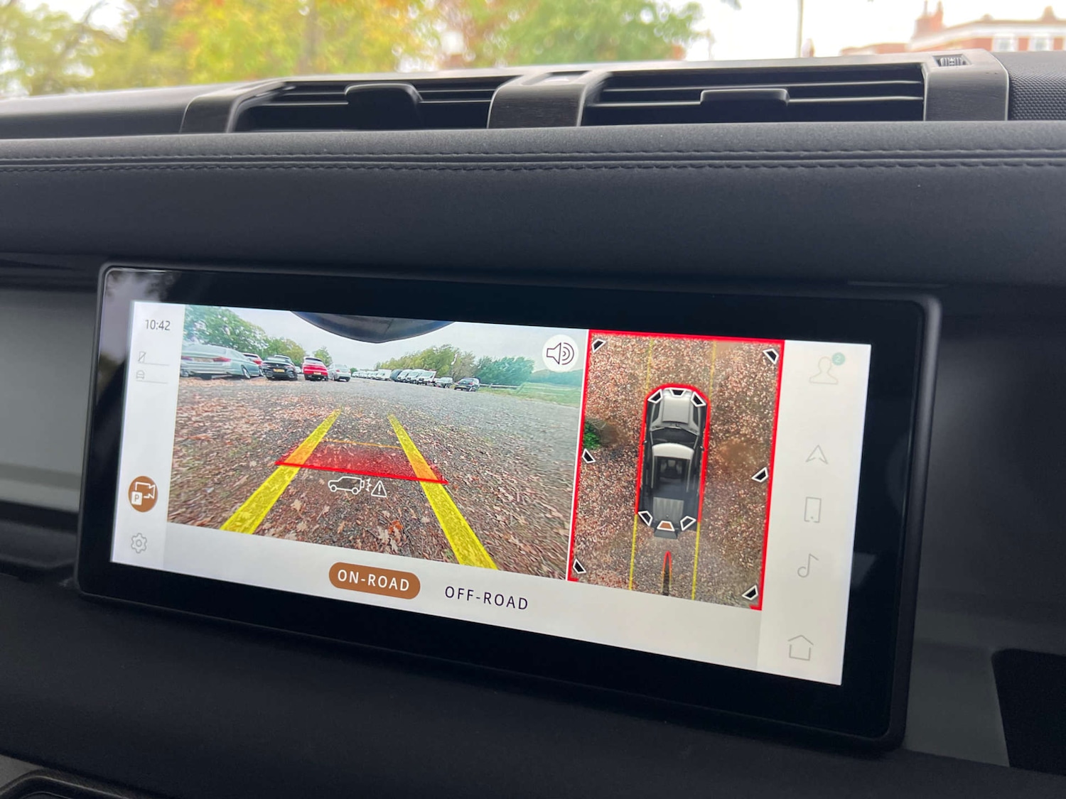 Used Land Rover Defender 2021 for sale - 76262646: Photo 53