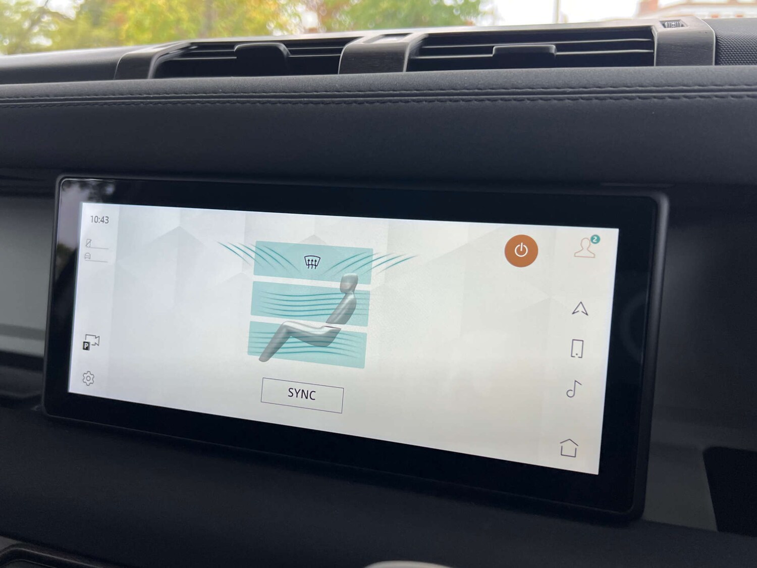 Used Land Rover Defender 2021 for sale - 76262646: Photo 56