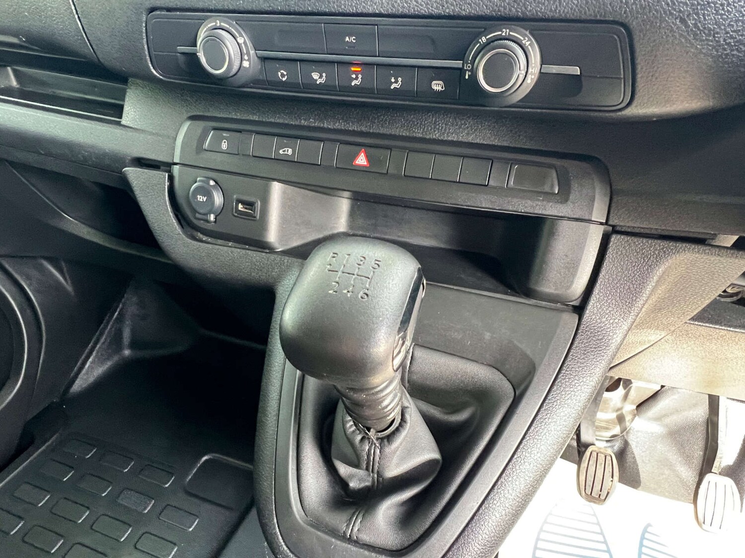 Vehicle 29