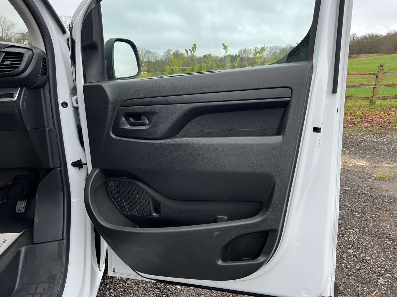 Used Vauxhall Vivaro 2024 for sale - 77693788: Photo 34