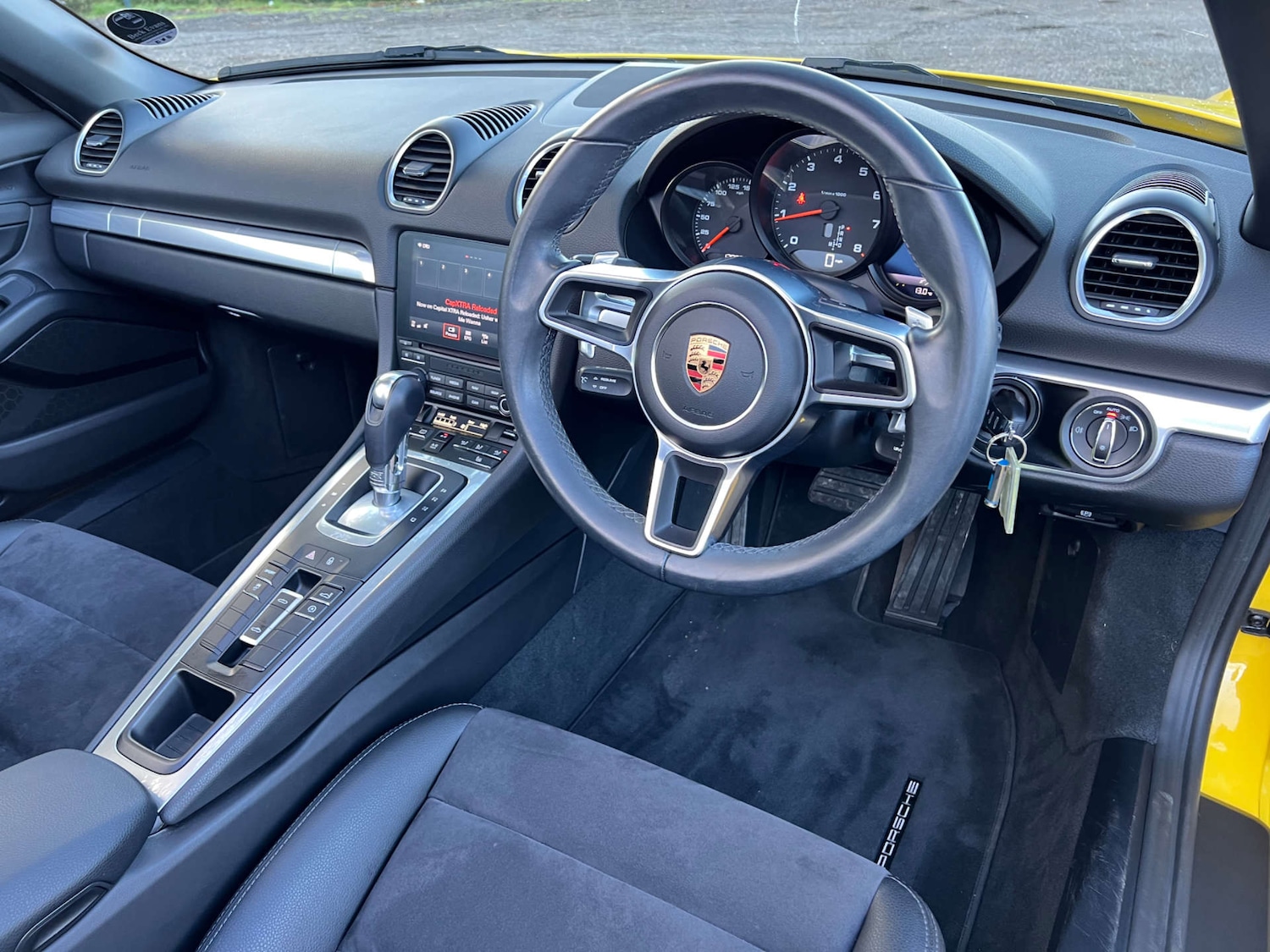 Used Porsche Other 2016 for sale - 76739844: Photo 19