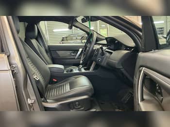 Used Land Rover Discovery Sport 2024 for sale - 79748095: Photo