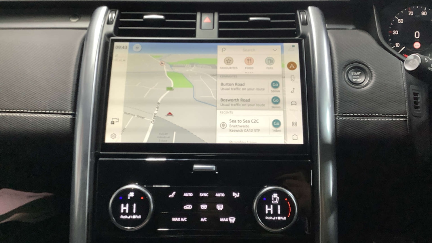 Used Land Rover Discovery 2023 for sale - 76919208: Photo 4