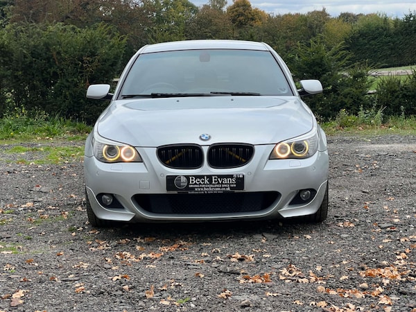 Used BMW 5 Series 2009 for sale - 76182620: Photo 2