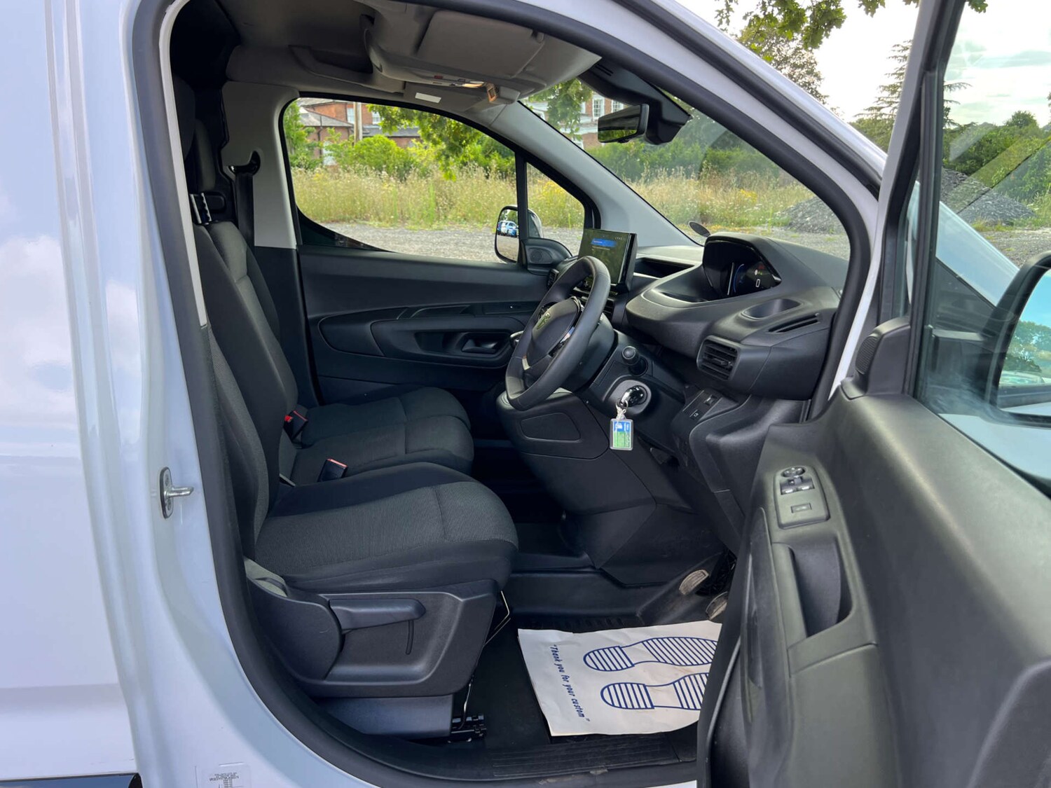 Vehicle 29