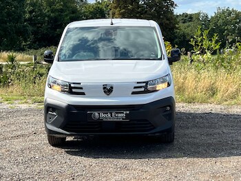 Used Peugeot Partner 2024 for sale - 75467102: Photo