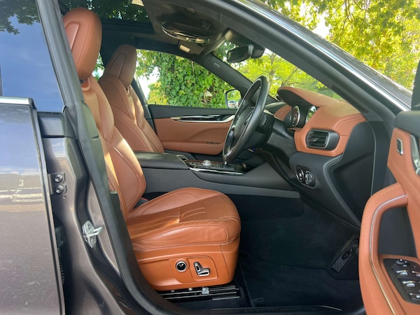 Used Maserati Levante 2022 for sale - 76277569: Photo 32
