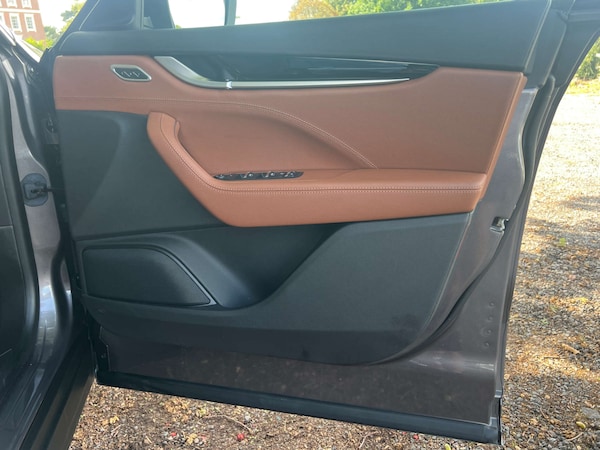 Used Maserati Levante 2022 for sale - 76277569: Photo 35