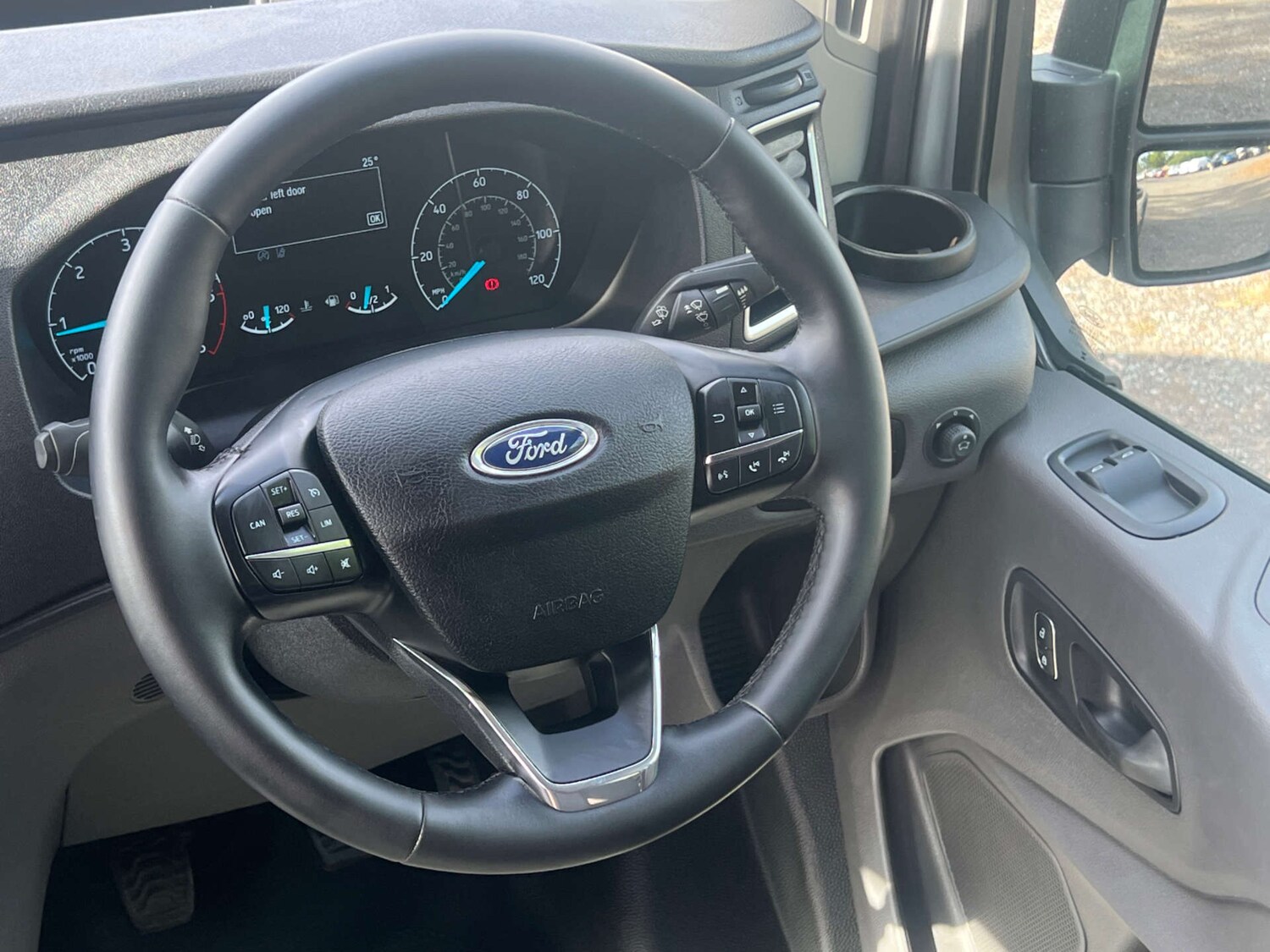 Used Ford Transit 2024 for sale - 76277562: Photo 35