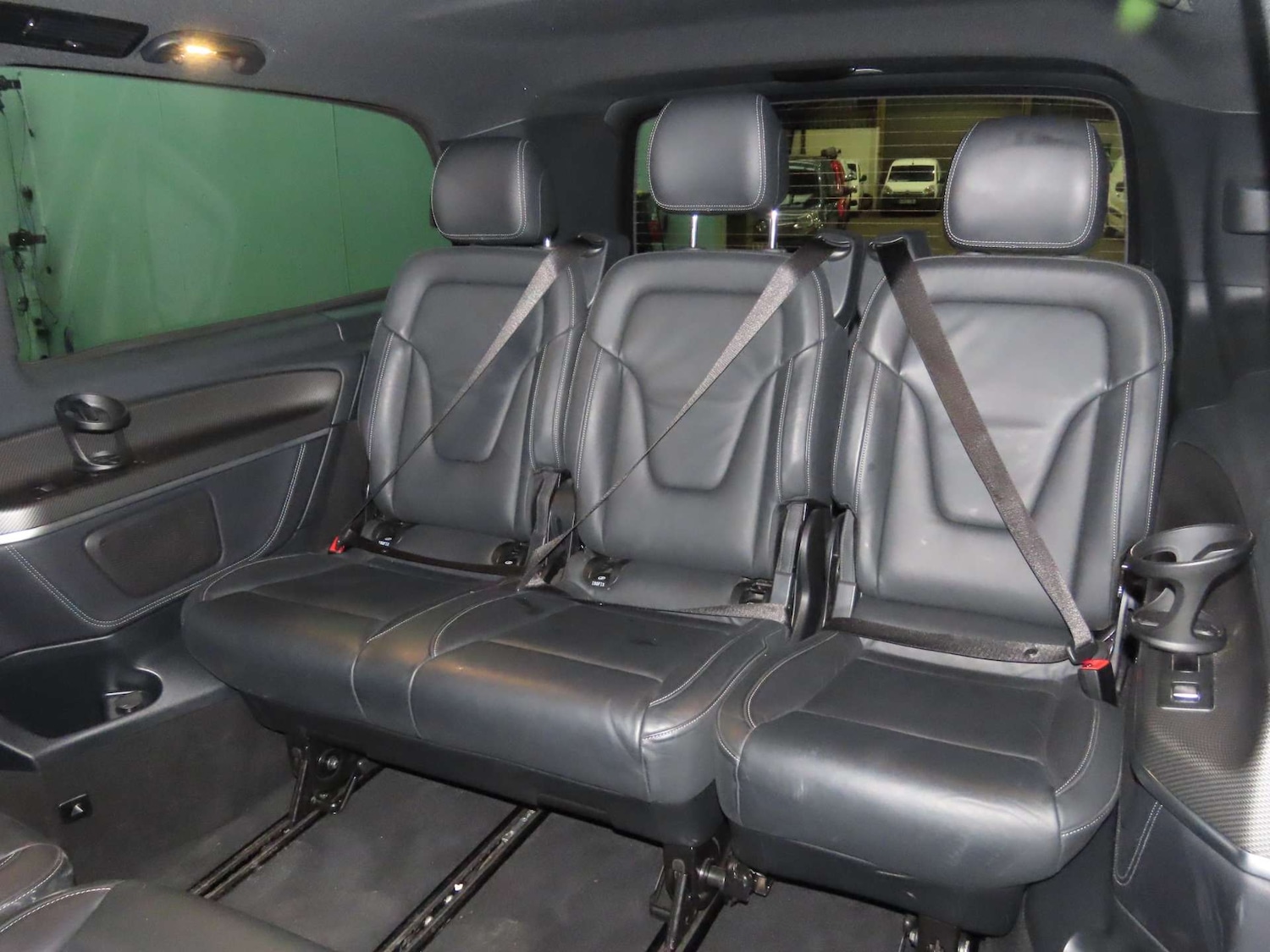 Used Mercedes-Benz V-Class 2023 for sale - 77765780: Photo 11