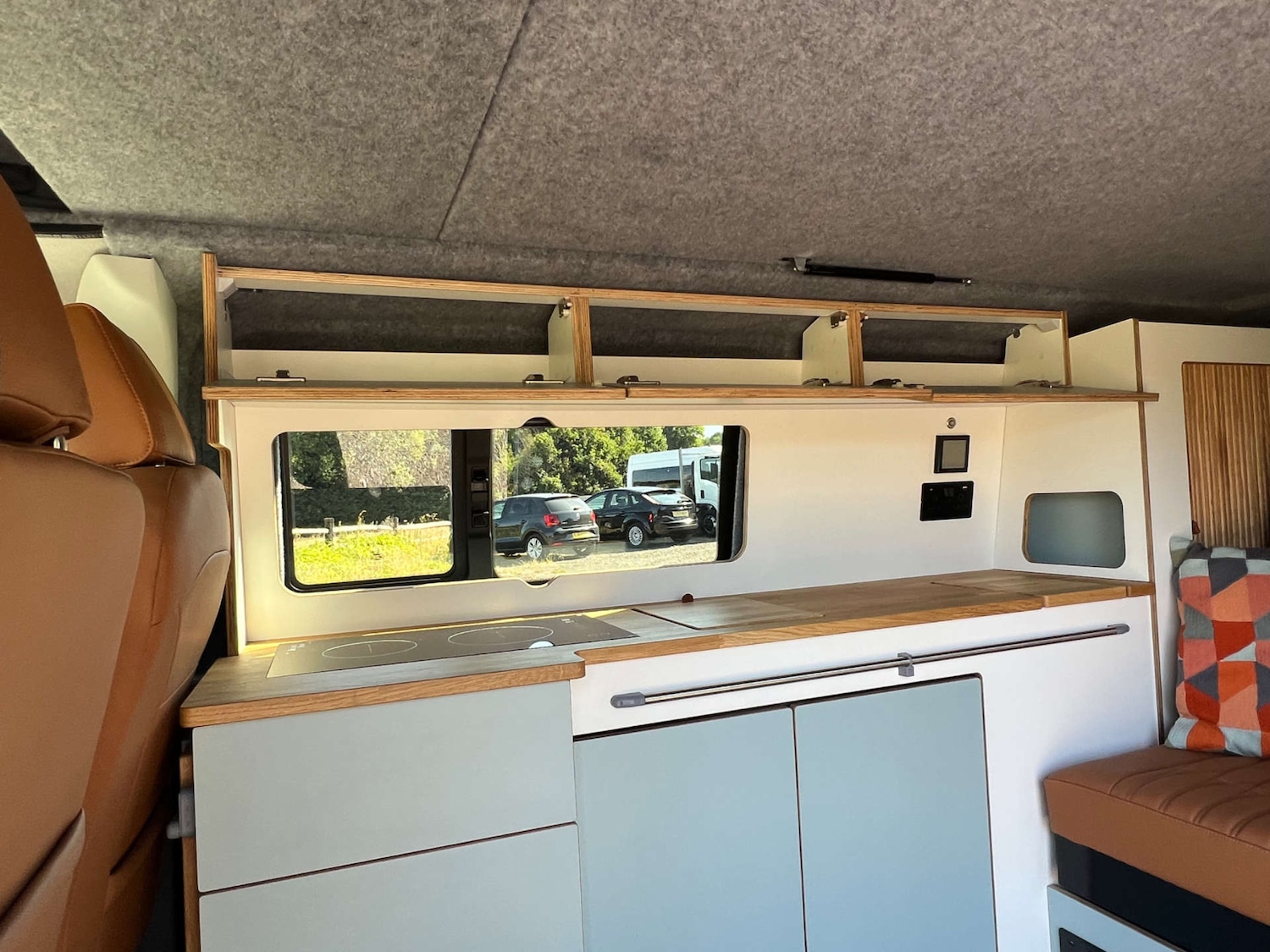 Used Volkswagen Transporter 2024 for sale - 76601232: Photo 42