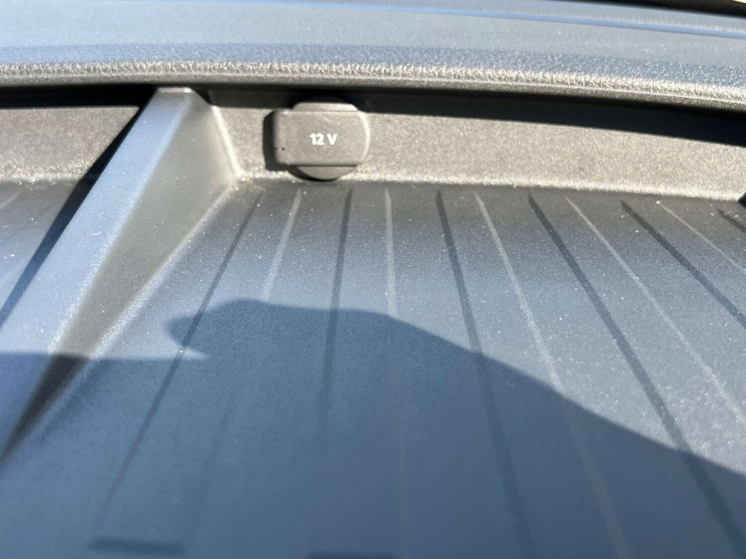 Used Volkswagen Transporter 2024 for sale - 76601232: Photo 71