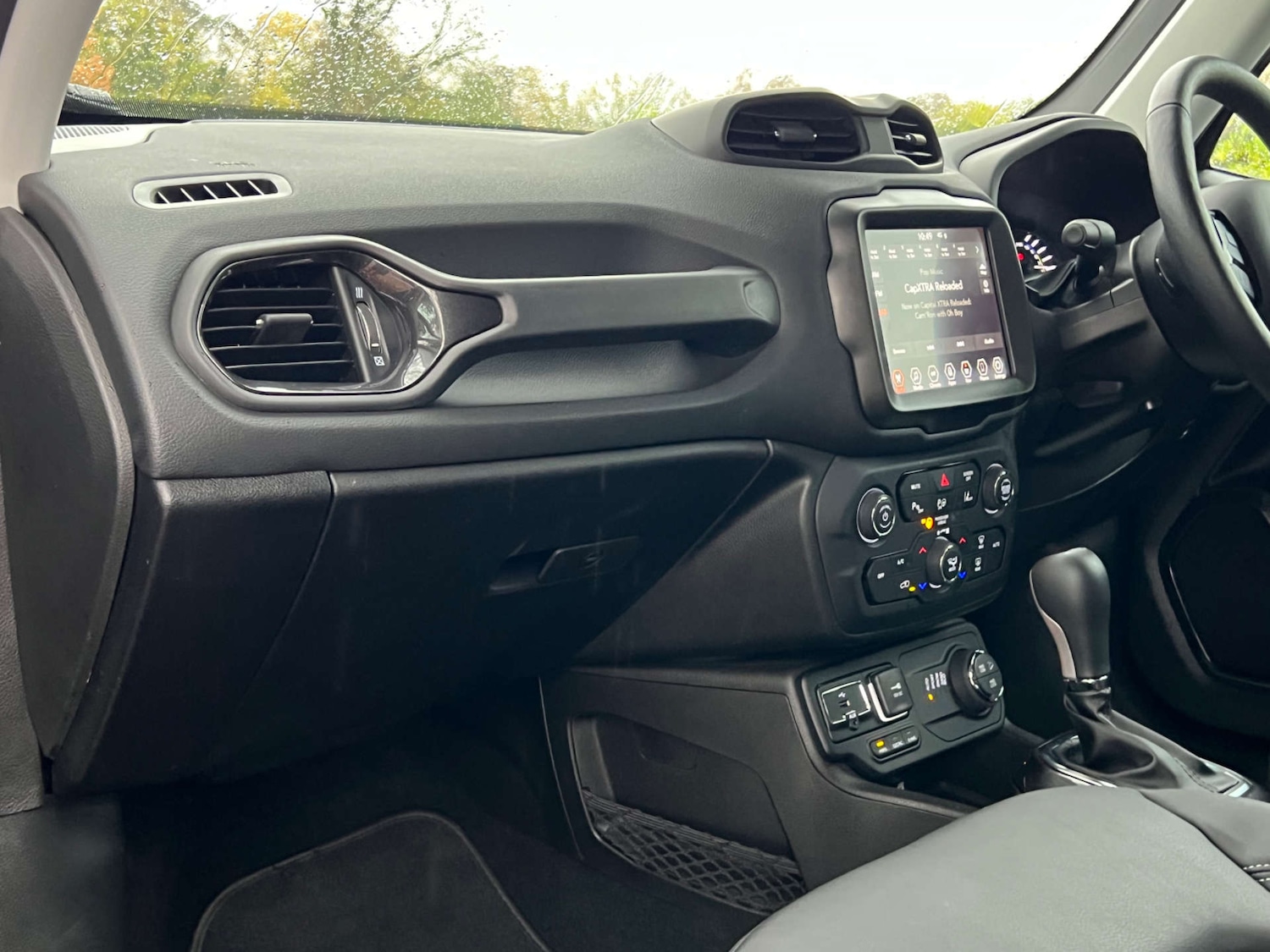 Used Jeep Renegade 2023 for sale - 76565681: Photo 20