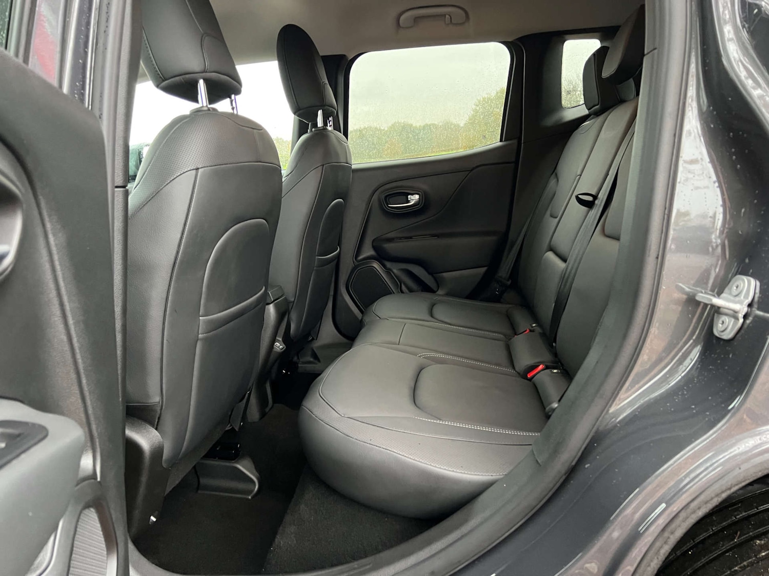 Used Jeep Renegade 2023 for sale - 76565681: Photo 35