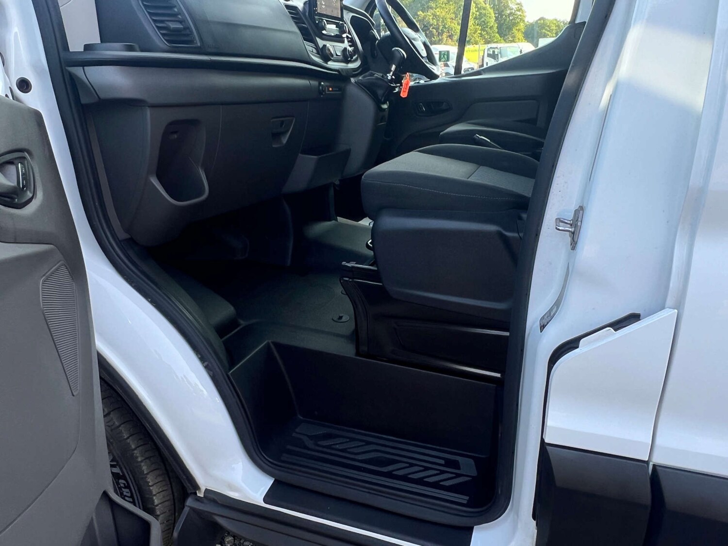 Used Ford Transit 2019 for sale - 76277534: Photo 48