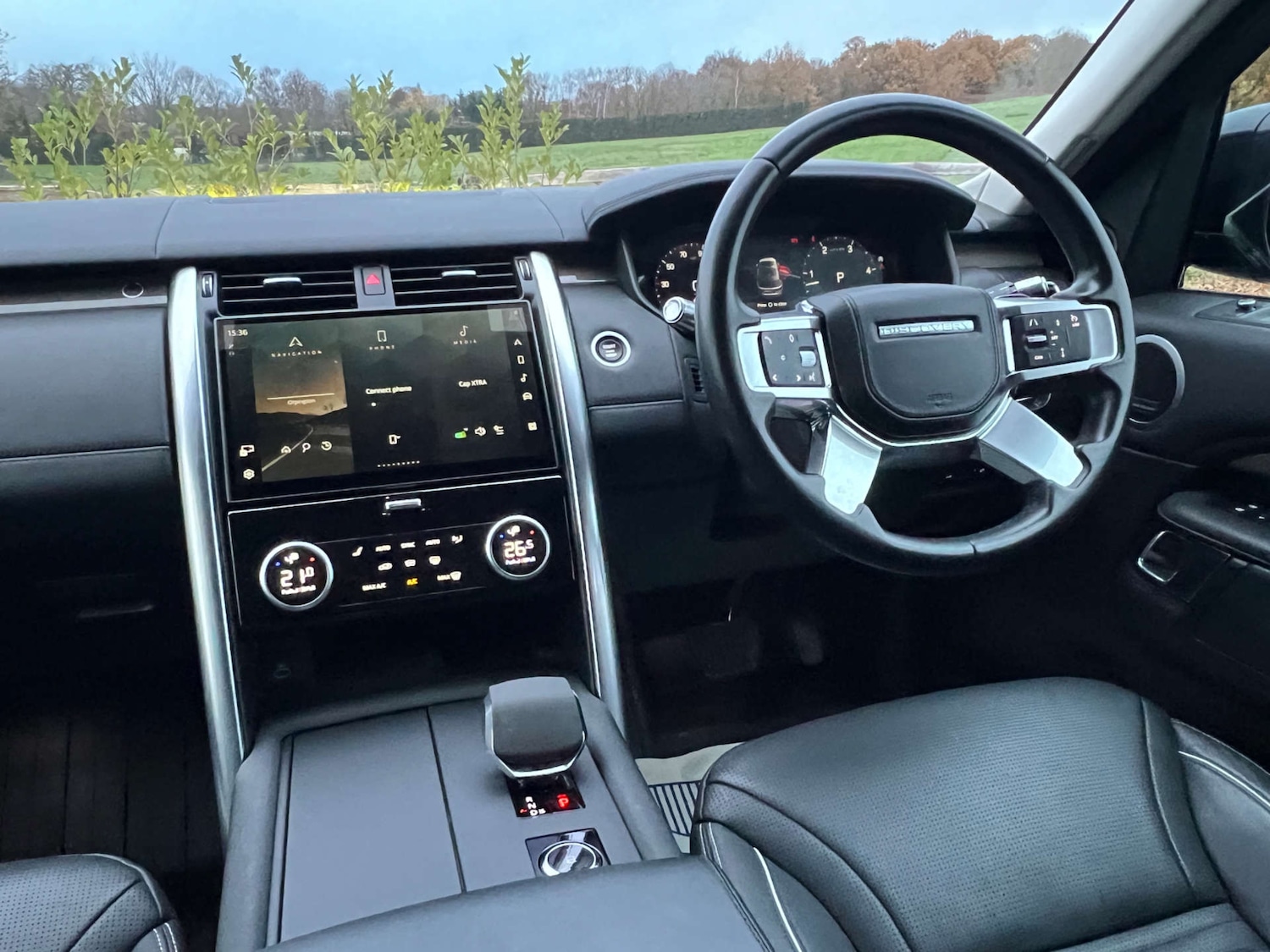 Used Land Rover Discovery 2021 for sale - 76830148: Photo 4