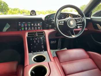 Used Porsche Taycan 2020 for sale - 75066096: Photo