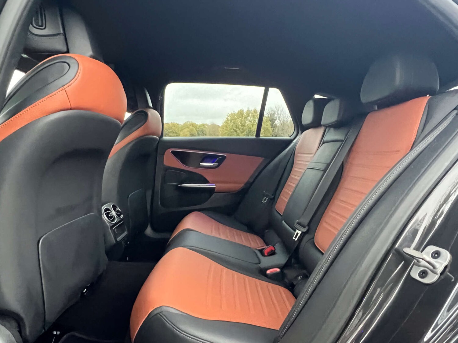 Used Mercedes-Benz C Class 2023 for sale - 76628260: Photo 40