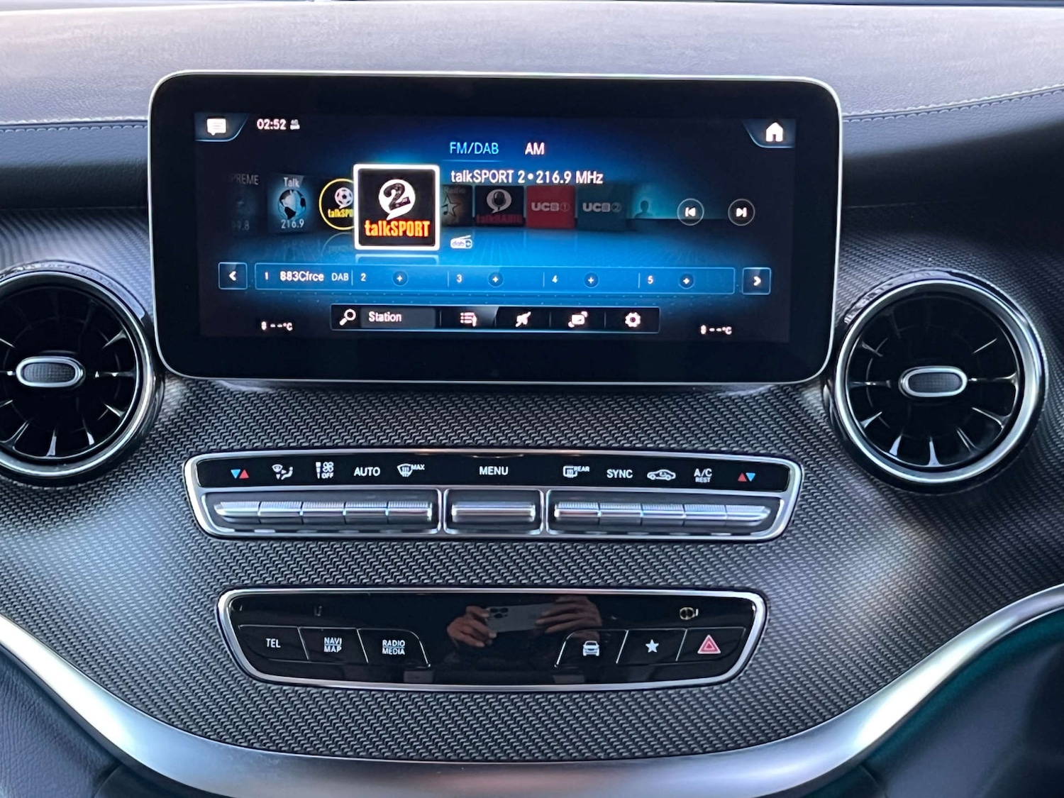 Used Mercedes-Benz V-Class 2023 for sale - 76973951: Photo 36