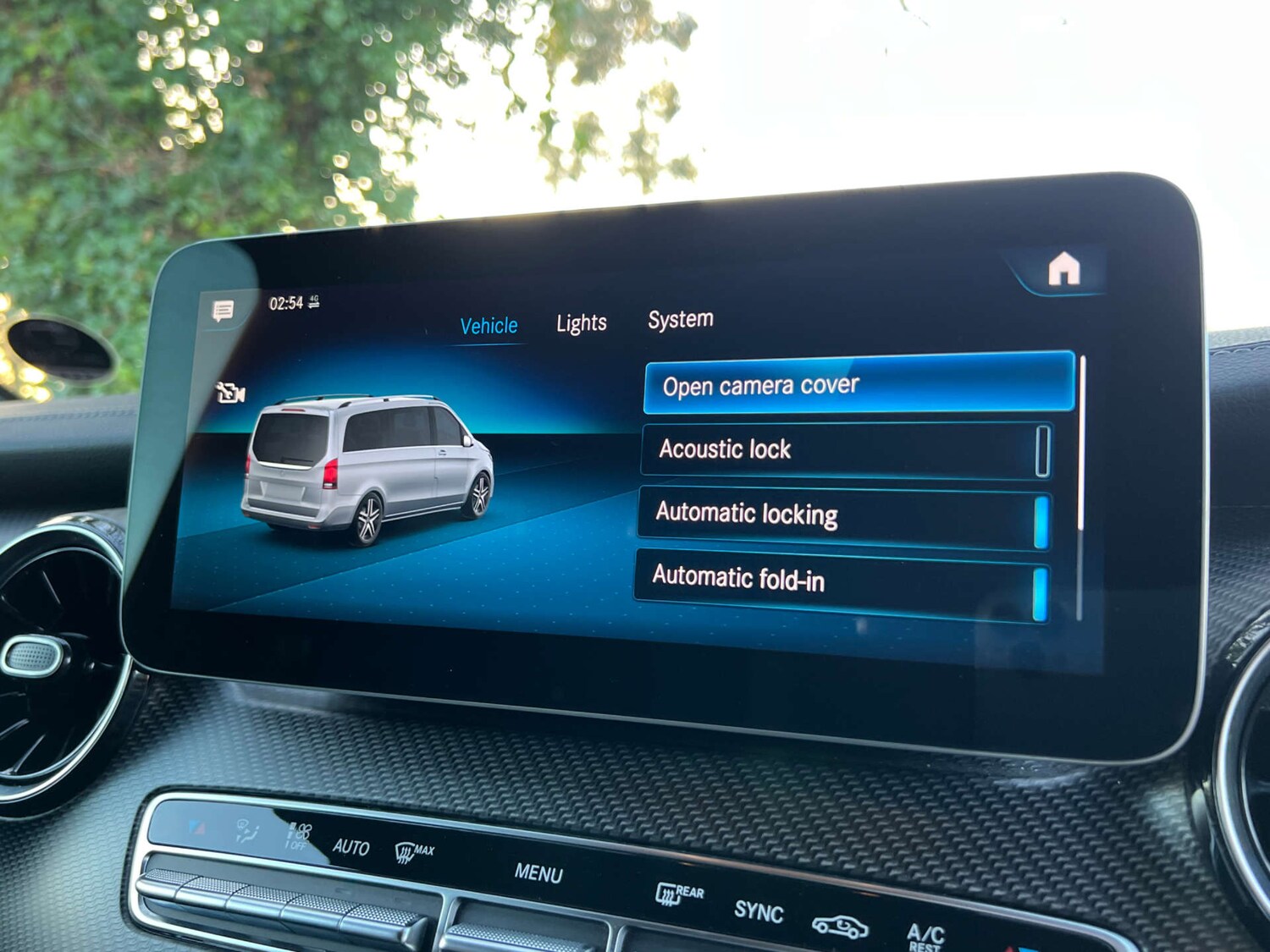 Used Mercedes-Benz V-Class 2023 for sale - 76973951: Photo 52