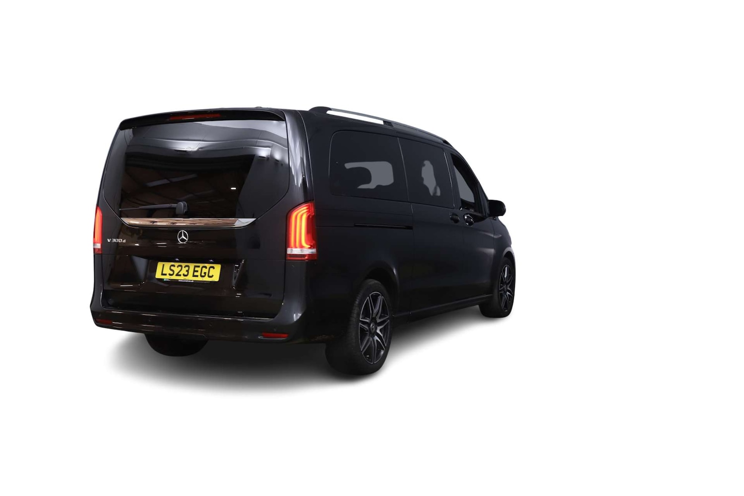 Used Mercedes-Benz V-Class 2023 for sale - 76973951: Photo 7