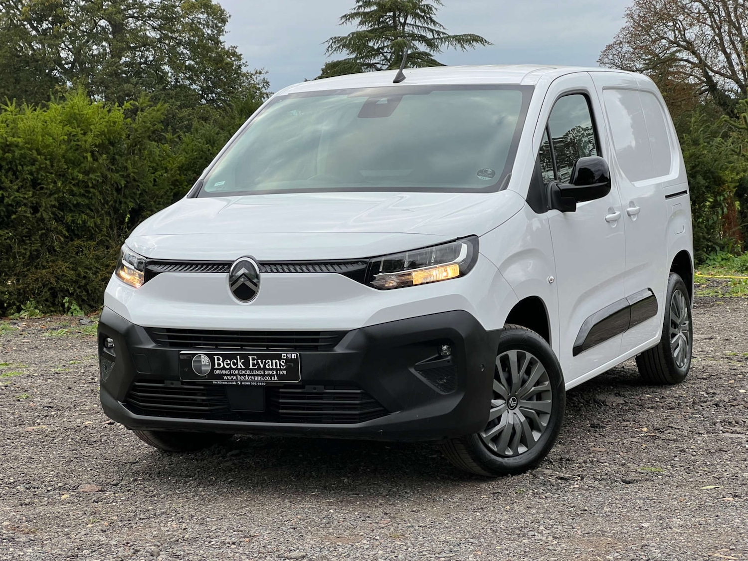 Used Citroen Berlingo 2024 for sale - 76277532: Photo 1