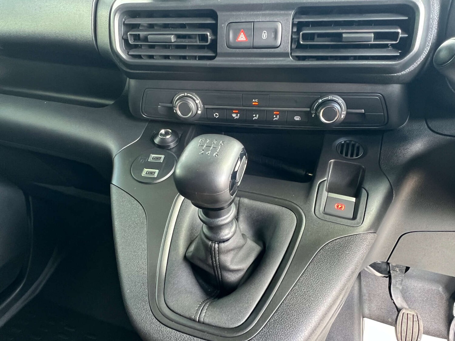 Used Citroen Berlingo 2024 for sale - 76277532: Photo 51