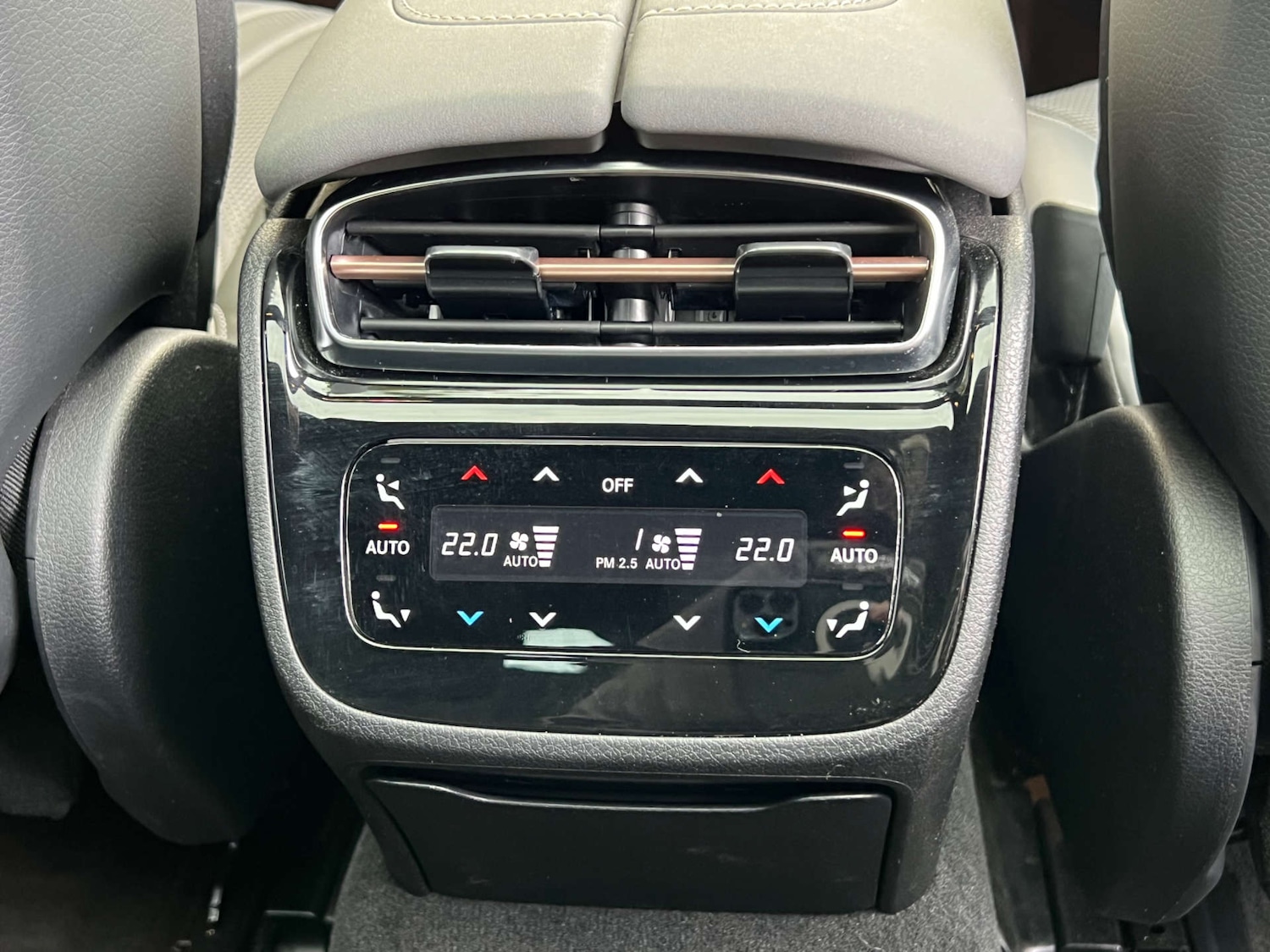 Used Mercedes-Benz EQS 2022 for sale - 76129223: Photo 26