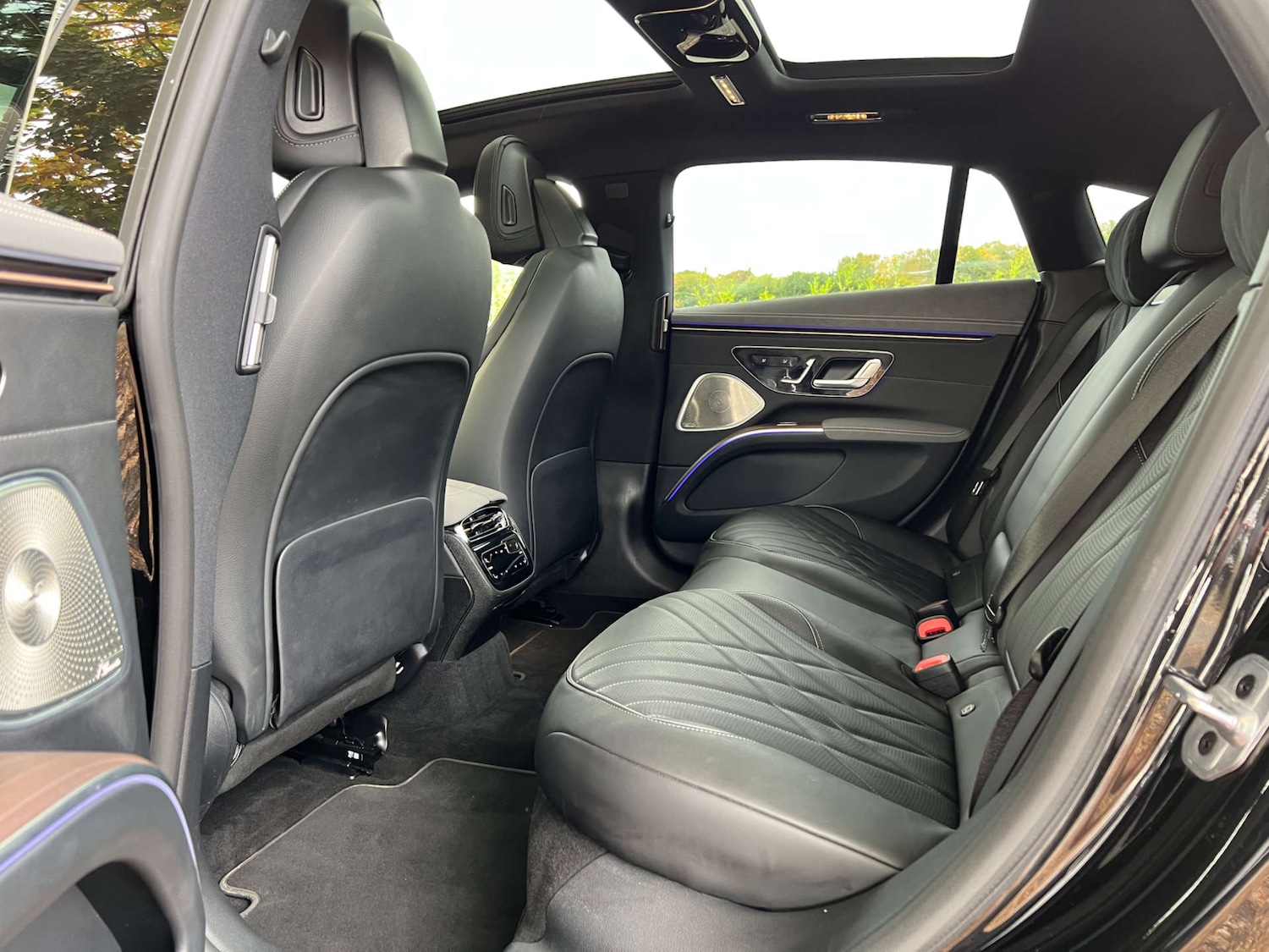 Used Mercedes-Benz EQS 2022 for sale - 76129223: Photo 37