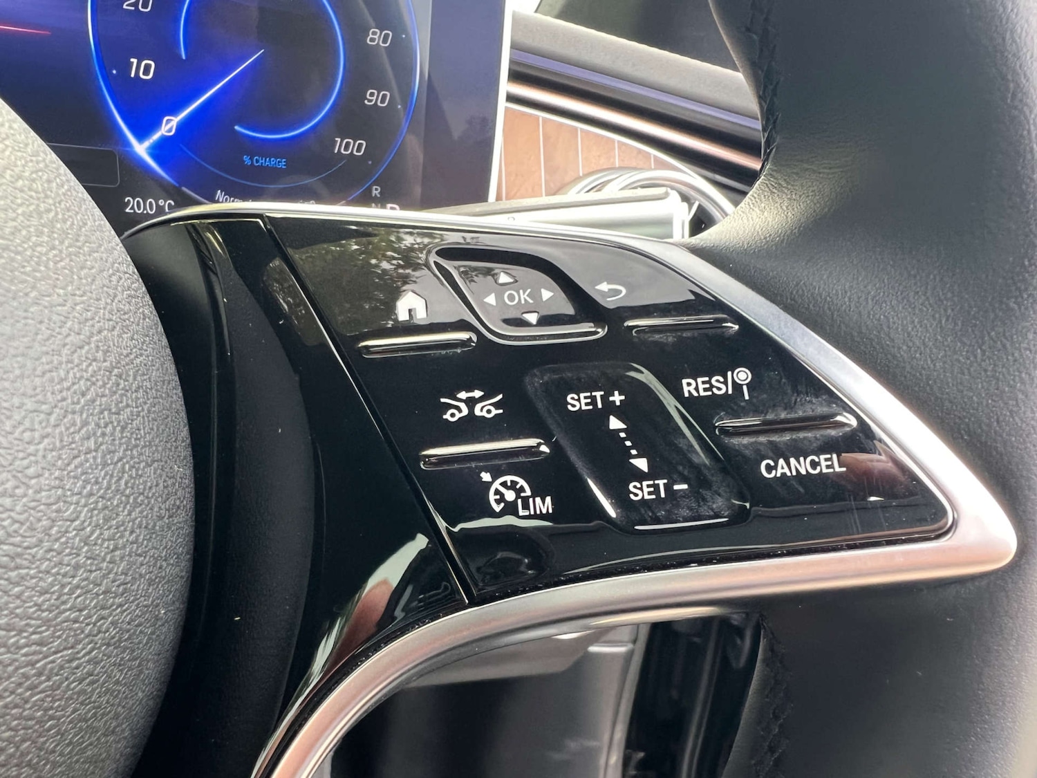 Used Mercedes-Benz EQS 2022 for sale - 76129223: Photo 53