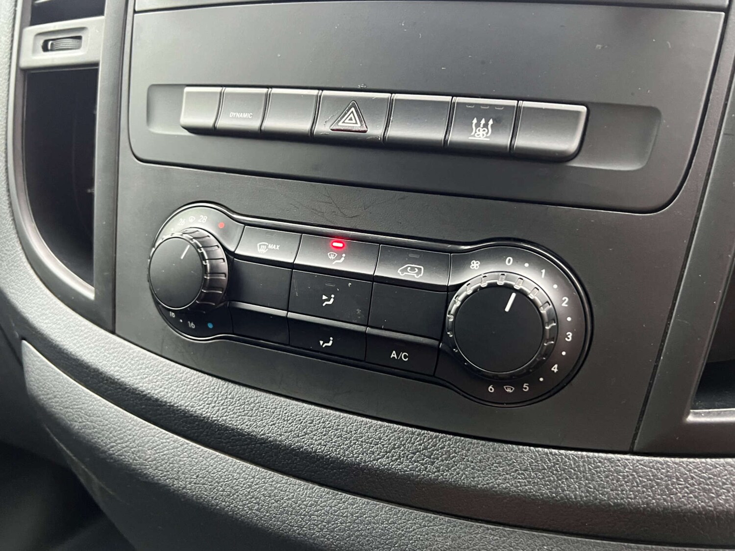 Used Mercedes-Benz Vito 2022 for sale - 76601011: Photo 35