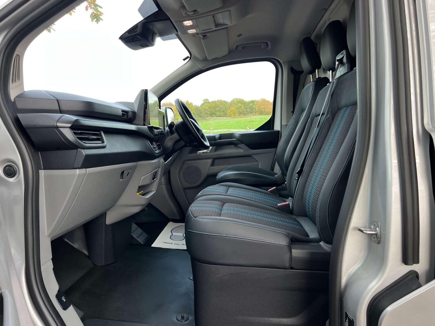 Used Ford E-Transit 2024 for sale - 76344998: Photo 42