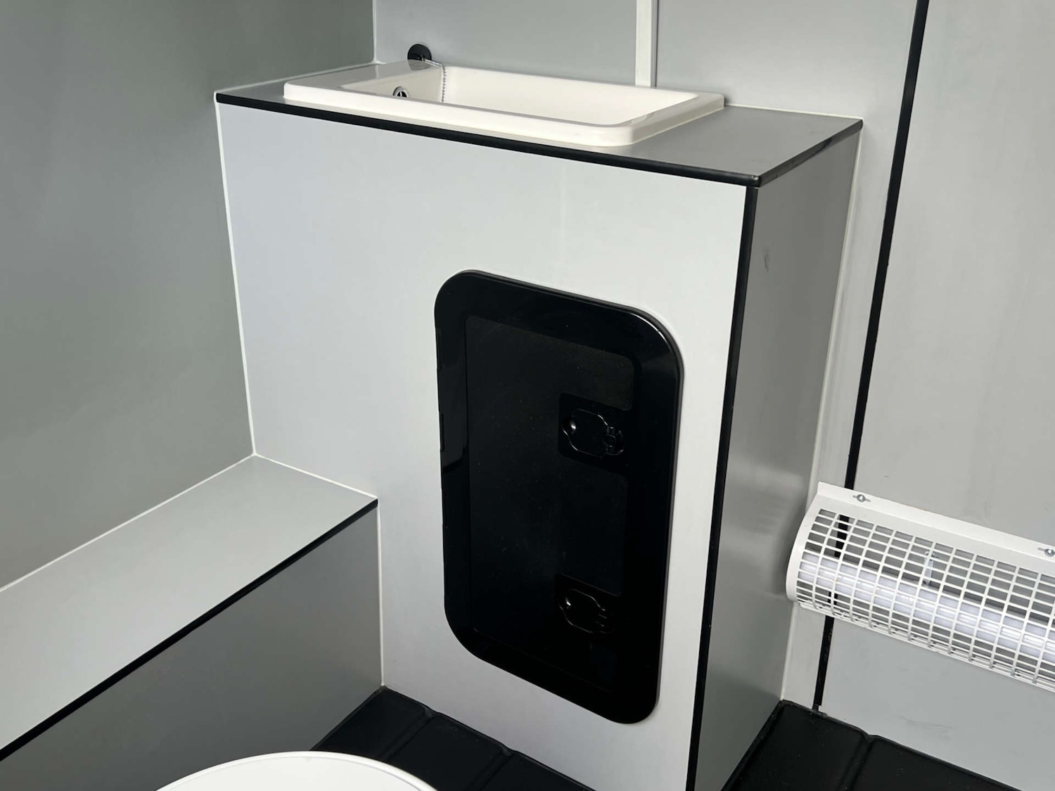 Used Ford Transit 2024 for sale - 76115738: Photo 35