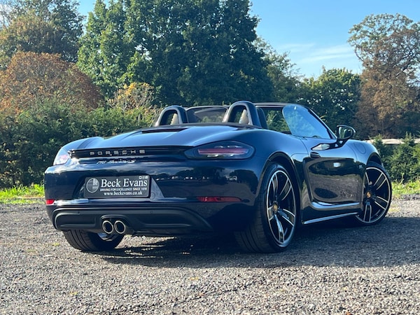 Used Porsche Boxster 2018 for sale - 76277586: Photo 17
