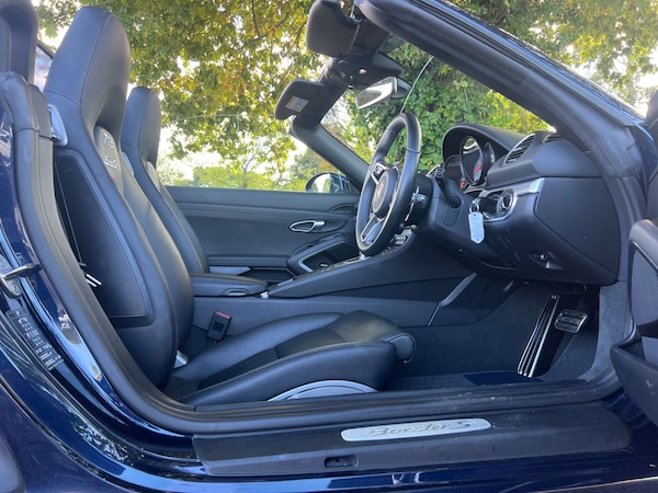 Used Porsche Boxster 2018 for sale - 76277586: Photo 19
